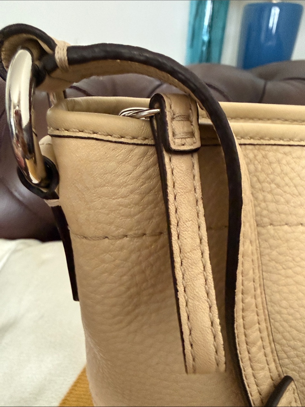 Coach vintage Pebbled Leather Crossbody Bag in Beige/Tan - Picture 3 of 14